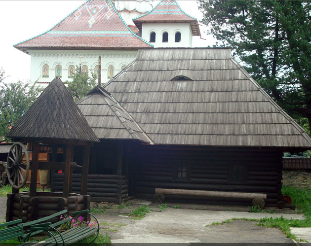 Muzeul Arta Lemnului, Câmpulung Moldovenesc © Lucian SPETCU, 24 Iulie 2011